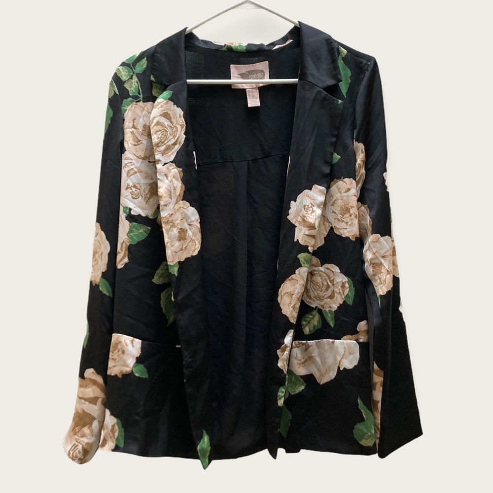 Forever 21 contemporary black blazer with roses size XS